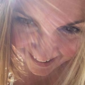 Meet your Posher, Janaina